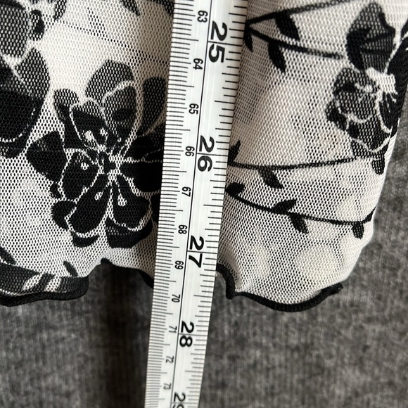 Anac Designed by Kimi Mesh Blouse Top - Picture 8 of 9